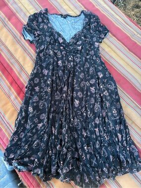 torrid Black Maxi Dress with Pink Celestial & Rose Print